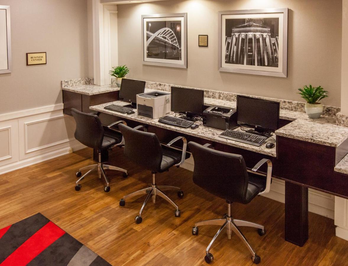 Holiday Inn Express Nashville-Downtown - Broadway By Ihg Eksteriør billede