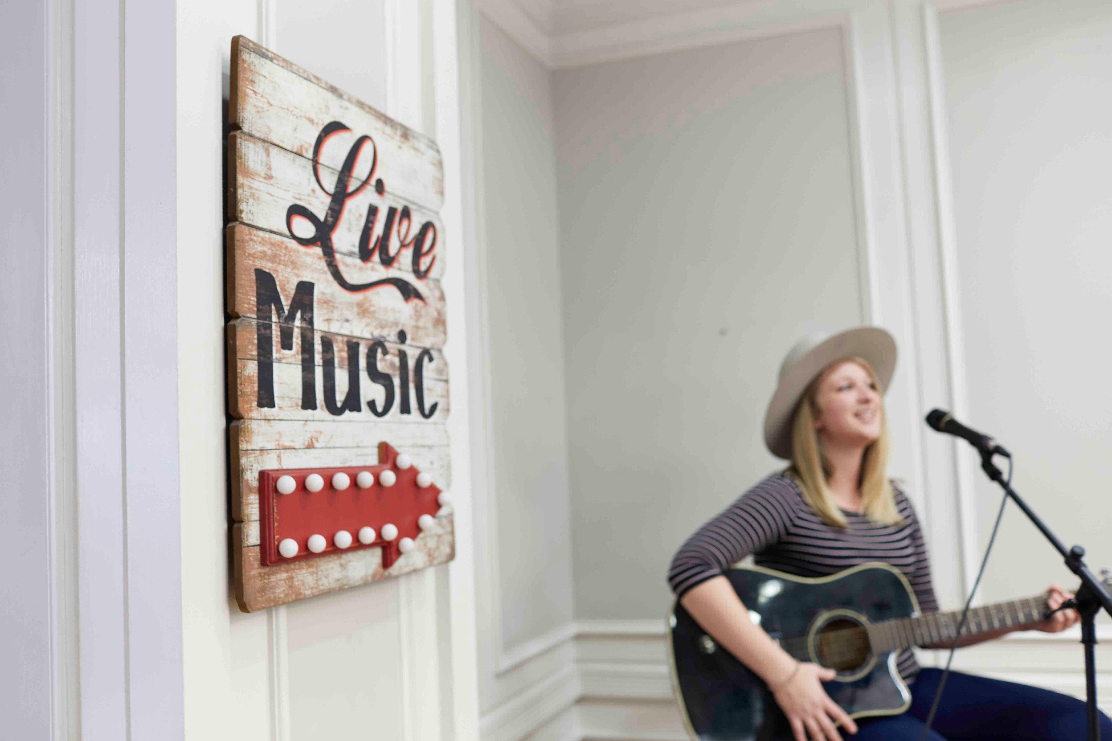 Holiday Inn Express Nashville-Downtown - Broadway By Ihg Eksteriør billede