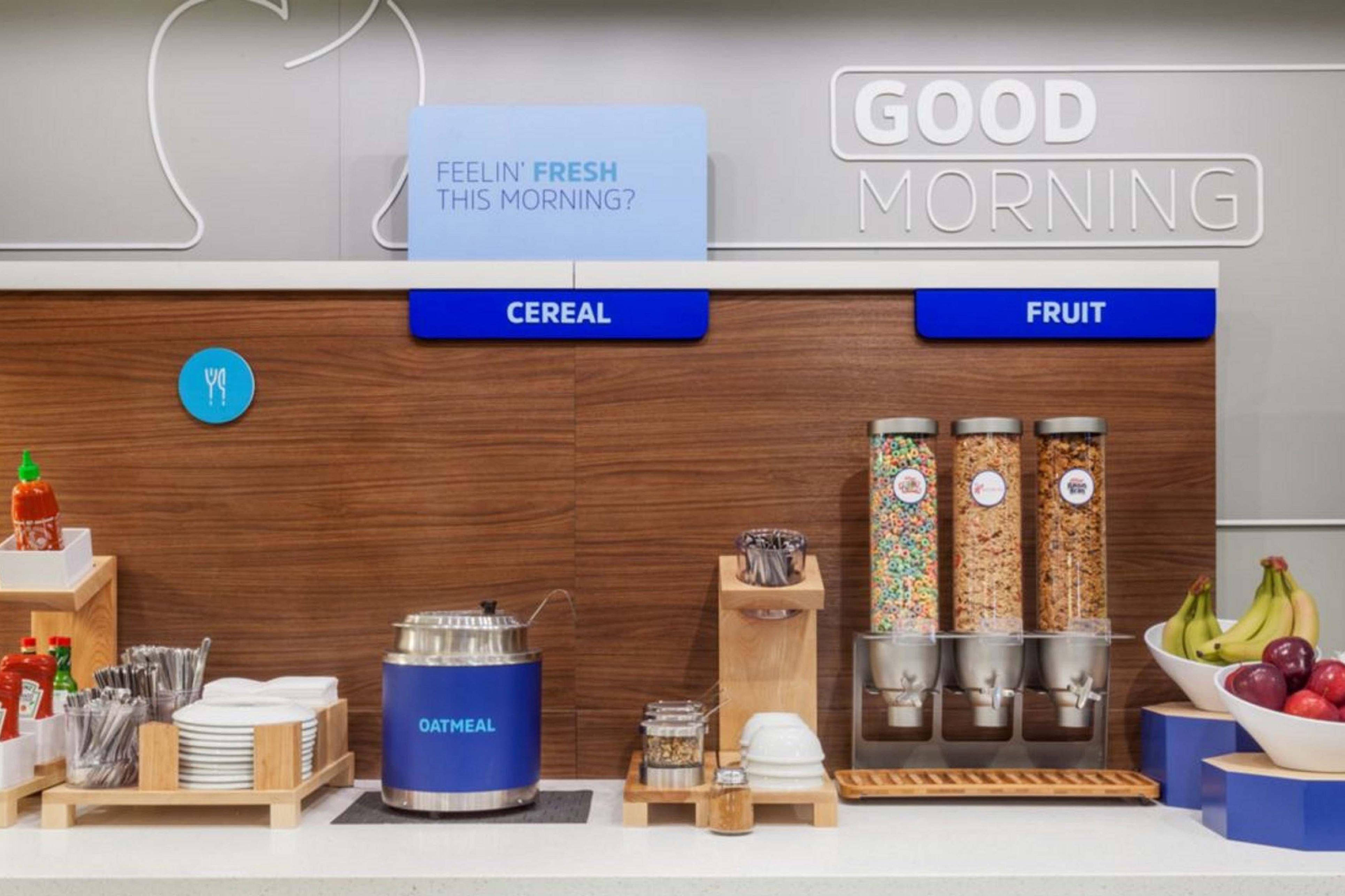 Holiday Inn Express Nashville-Downtown - Broadway By Ihg Eksteriør billede