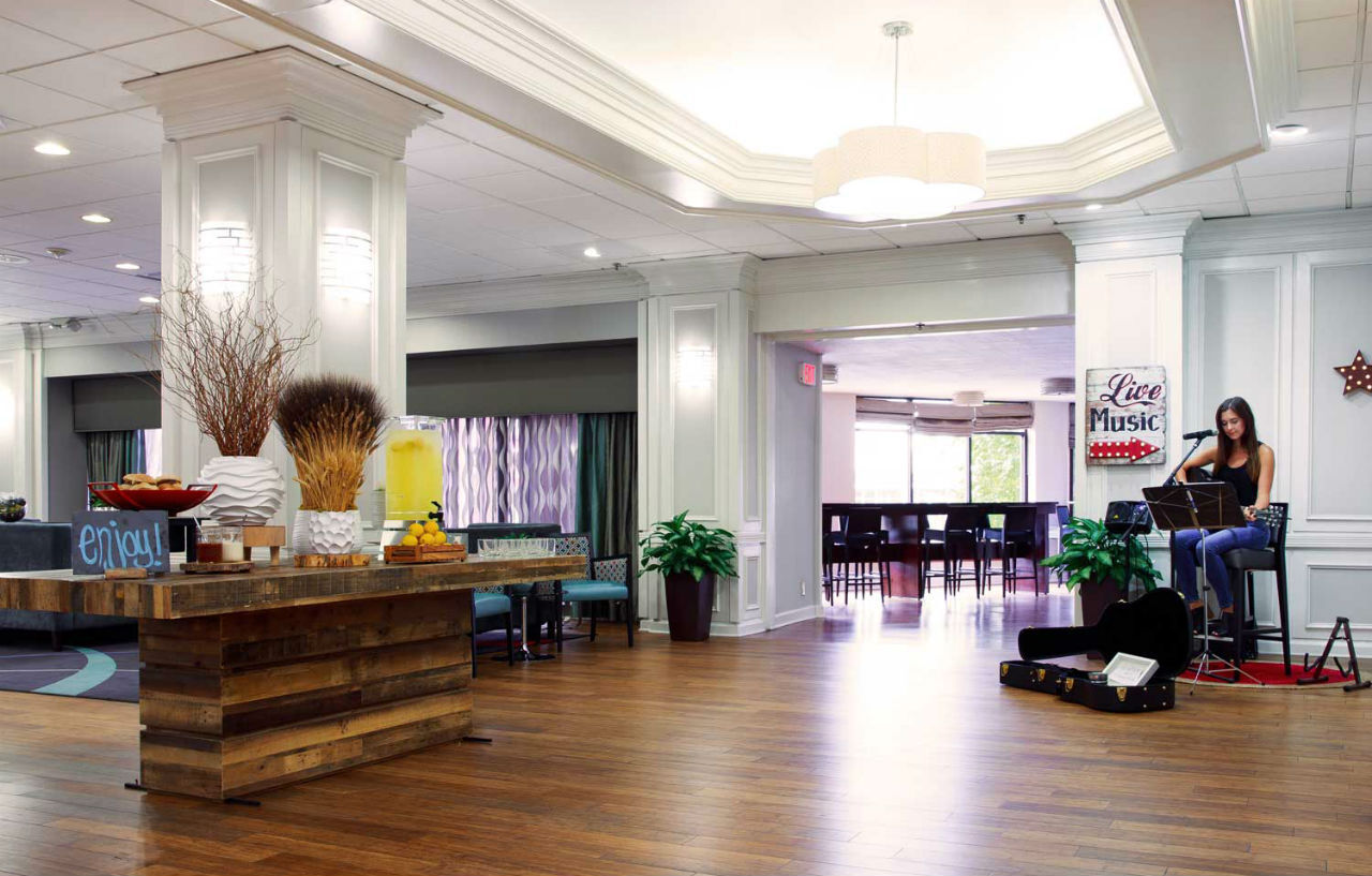 Holiday Inn Express Nashville-Downtown - Broadway By Ihg Eksteriør billede
